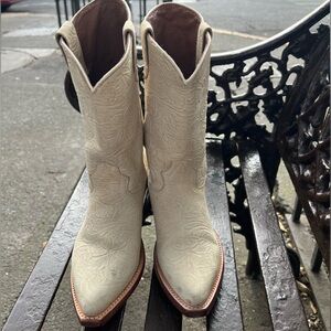 Frye Women’s Floral Embossed Cream Western Boots